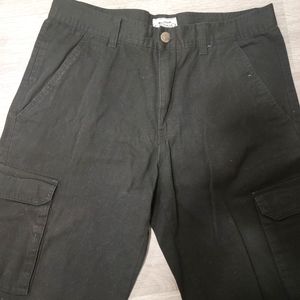 Underground station blackshort size 34